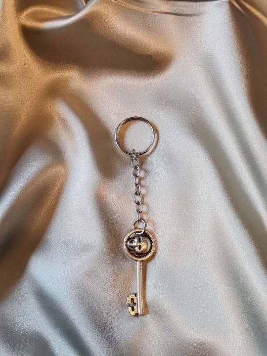 Skull Keychain