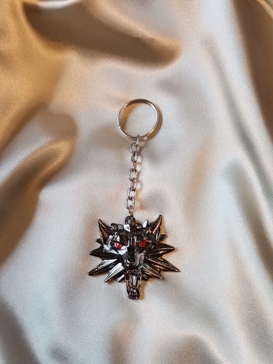 The Witcher Necklace Keychain