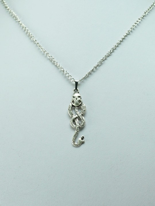 Harry Potter Death Eater Necklace 